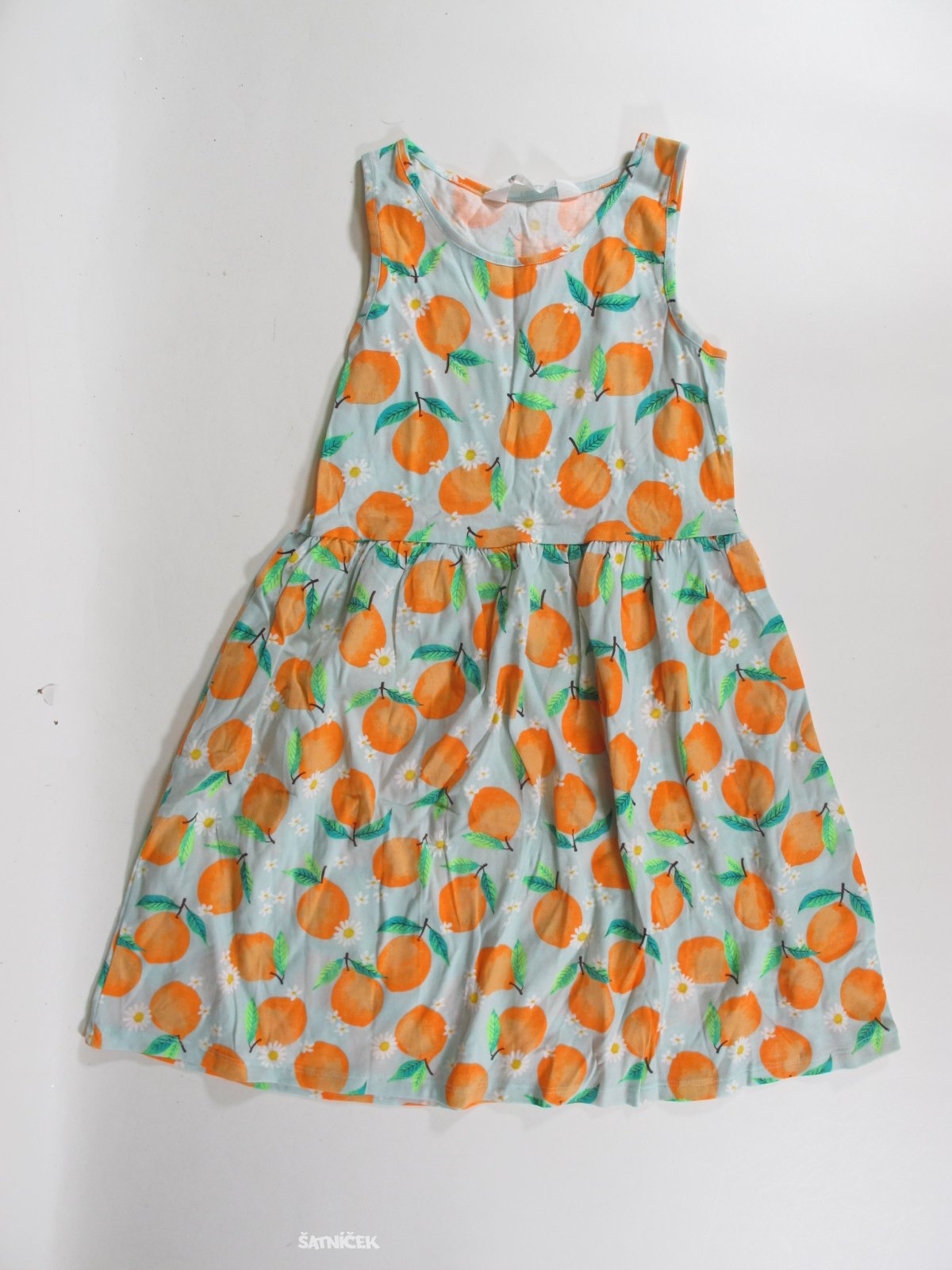 Šaty pro holky s pomerančí secondhand