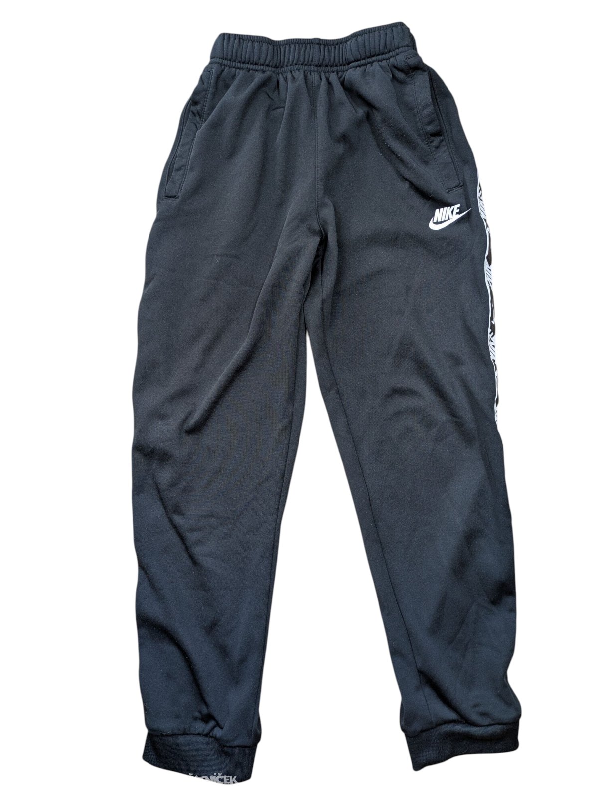 Černé sportovní kalhoty pro kluky secondhand Nike