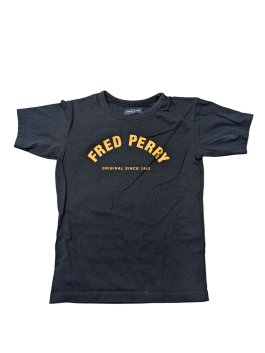 Černé triko s nápisem pro kluky secondhand Fred Perry